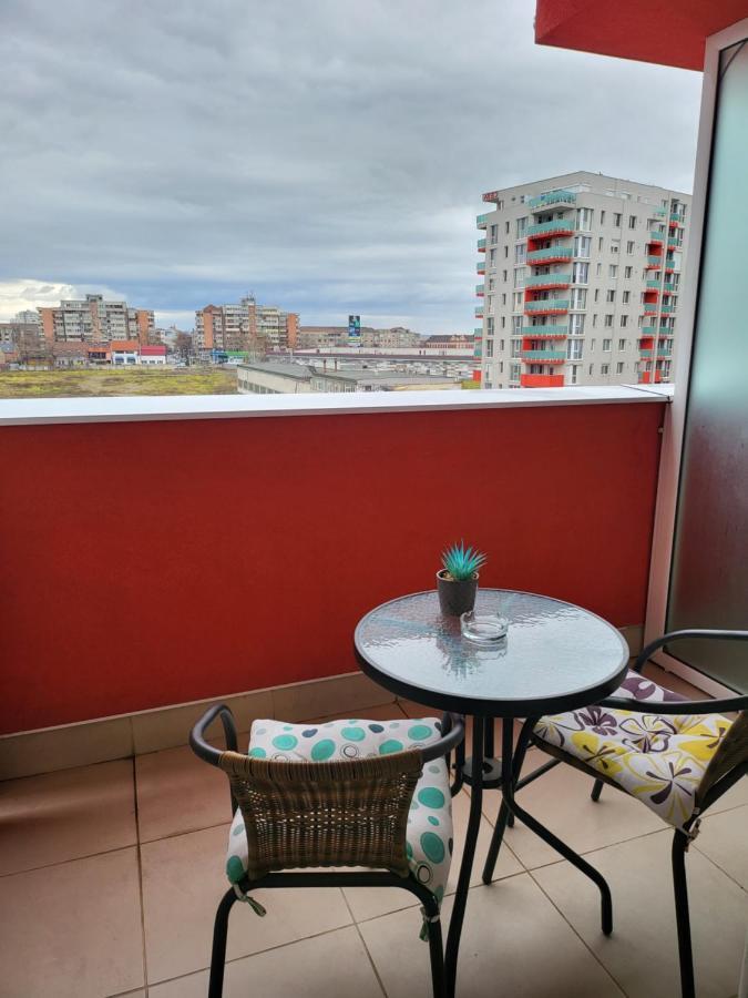 Stylish Stay - Executive - Private Parking And Central Location Oradea Eksteriør billede